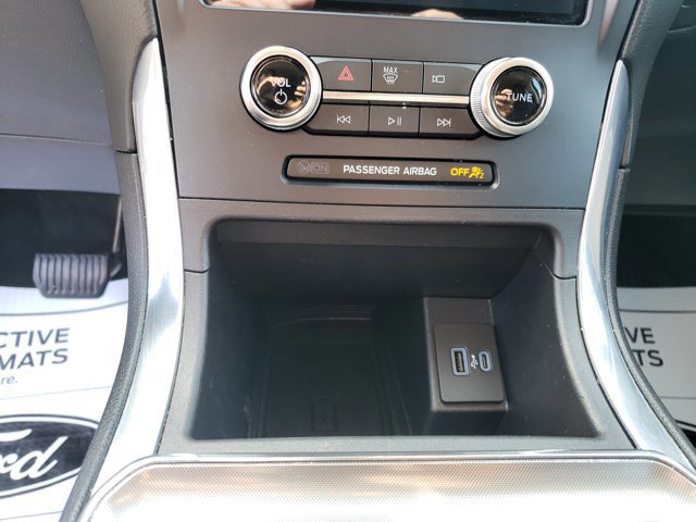 Certified 2023 Ford Edge Titanium image 24