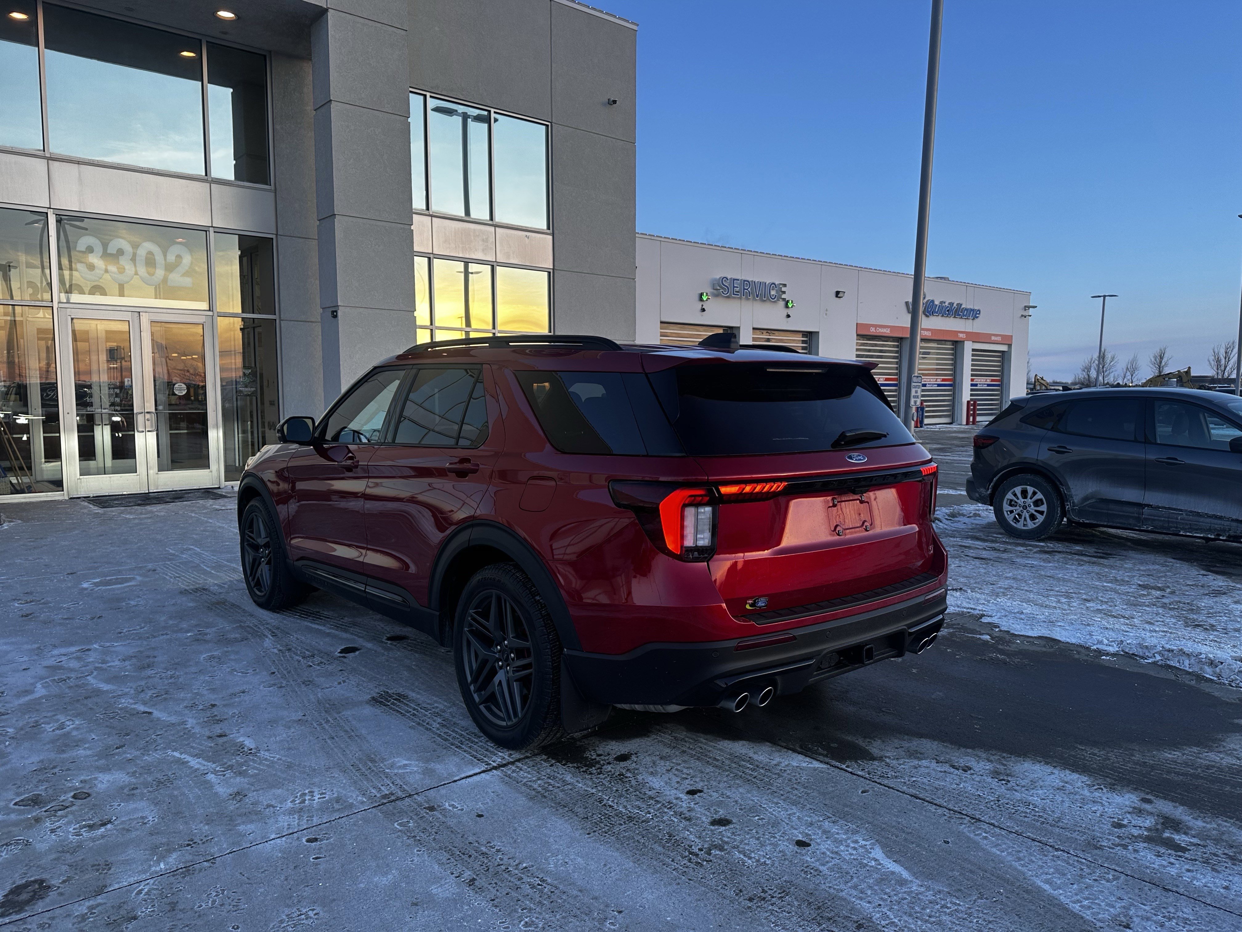 Certified 2025 Ford Explorer ST w/ Sun And Sound Package image 2