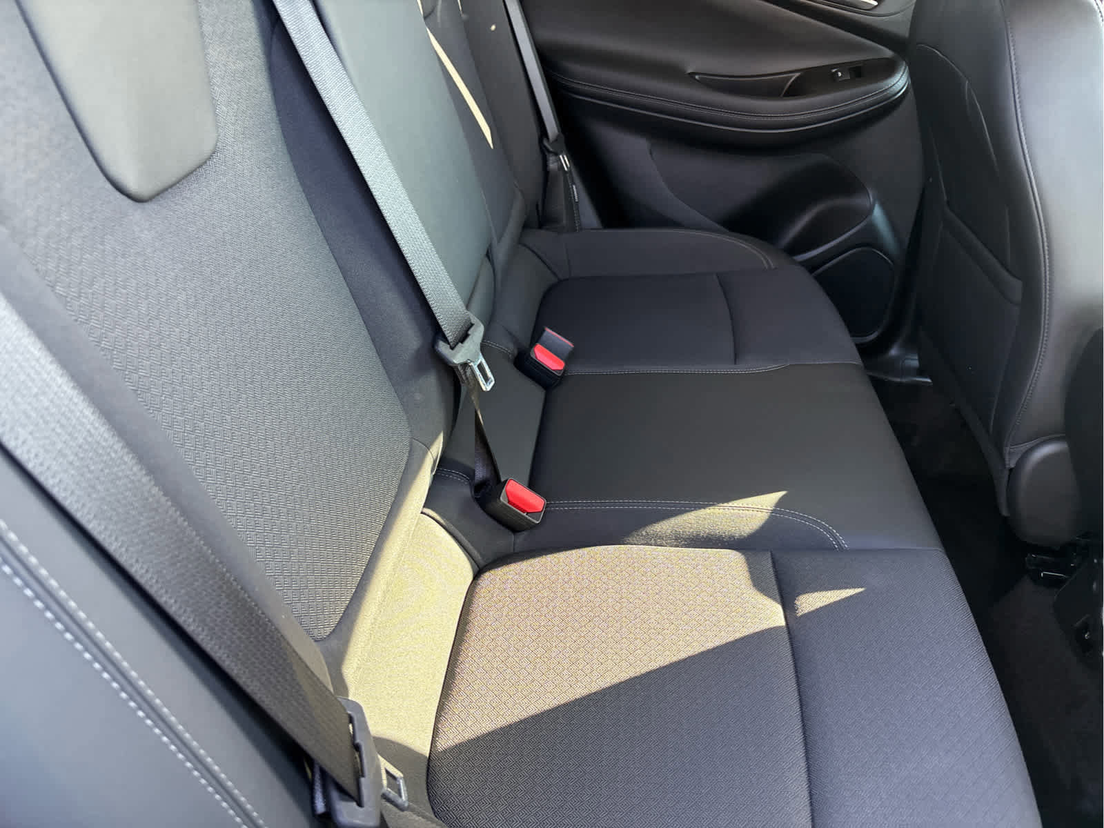 Used 2023 Buick Encore GX Select w/ Sport Touring Package image 29