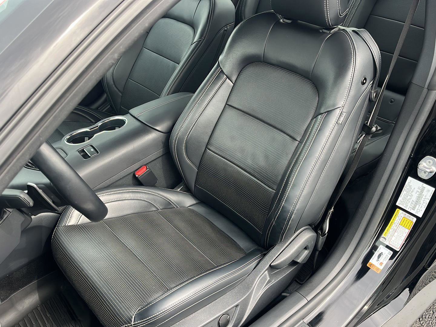 Certified 2025 Ford Mustang GT Premium image 11