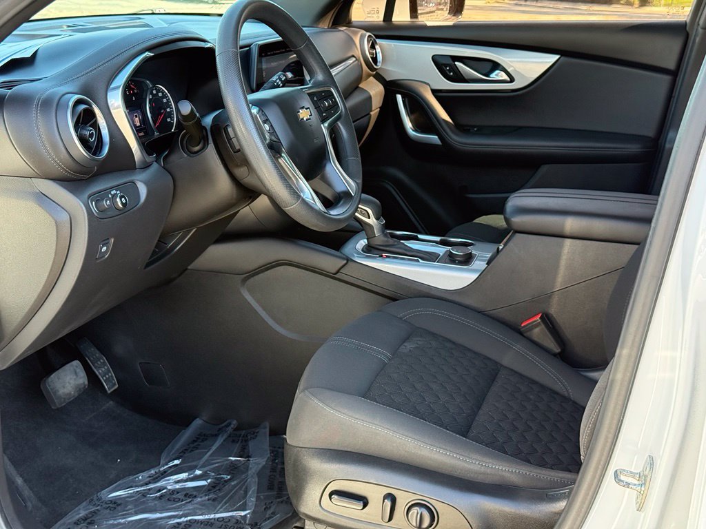 Used 2021 Chevrolet Blazer LT FWD image 6