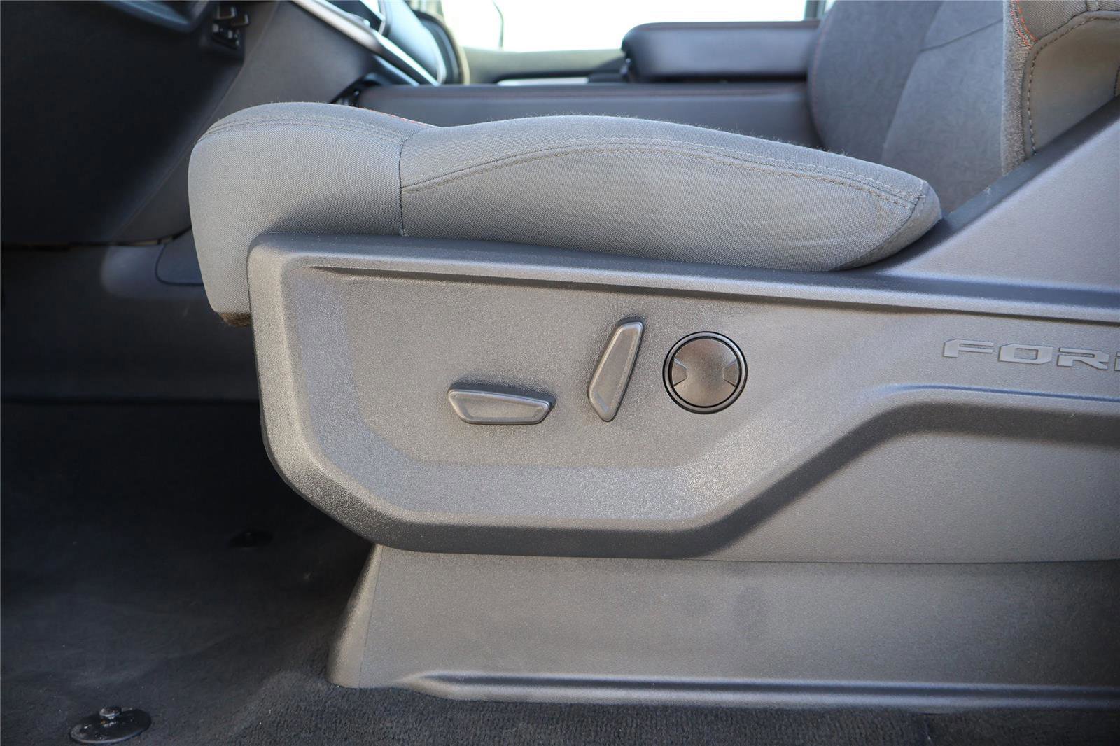 Certified 2025 Ford Expedition Max Active image 12