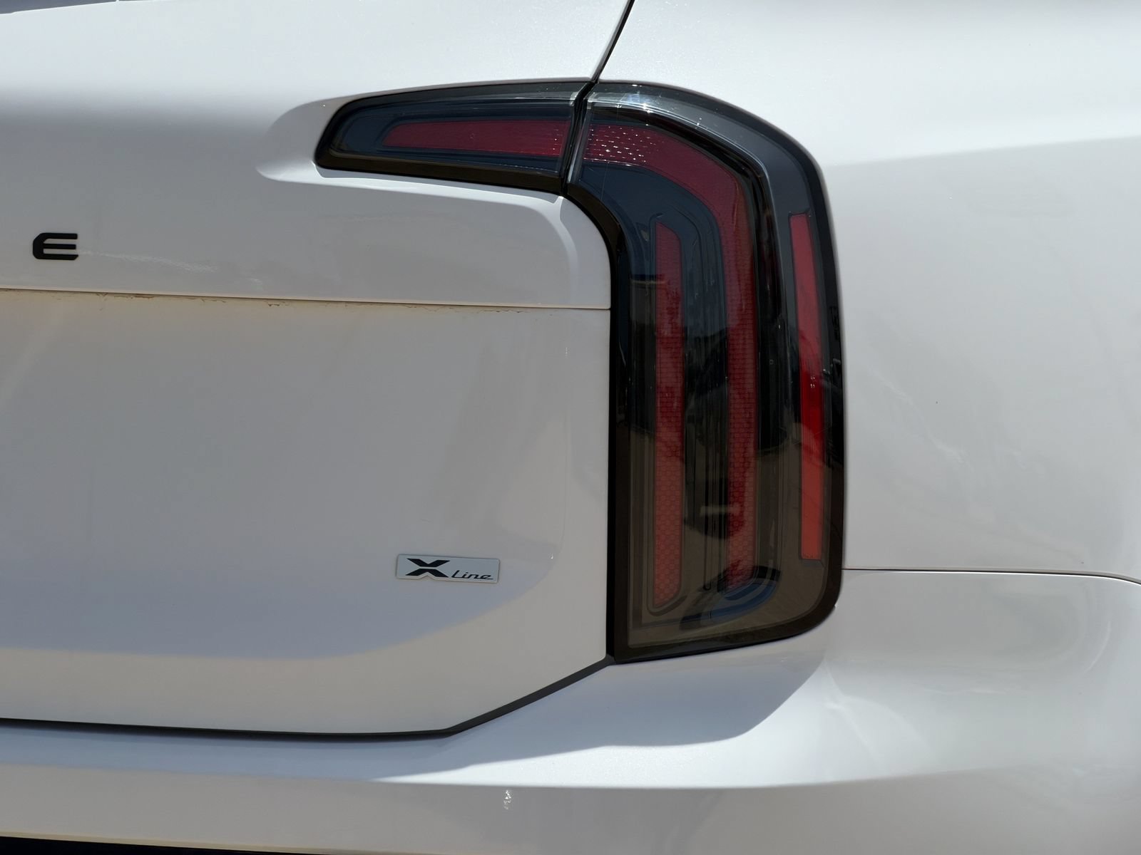 Used 2025 Kia Telluride EX X-Line AWD/4WD image 11