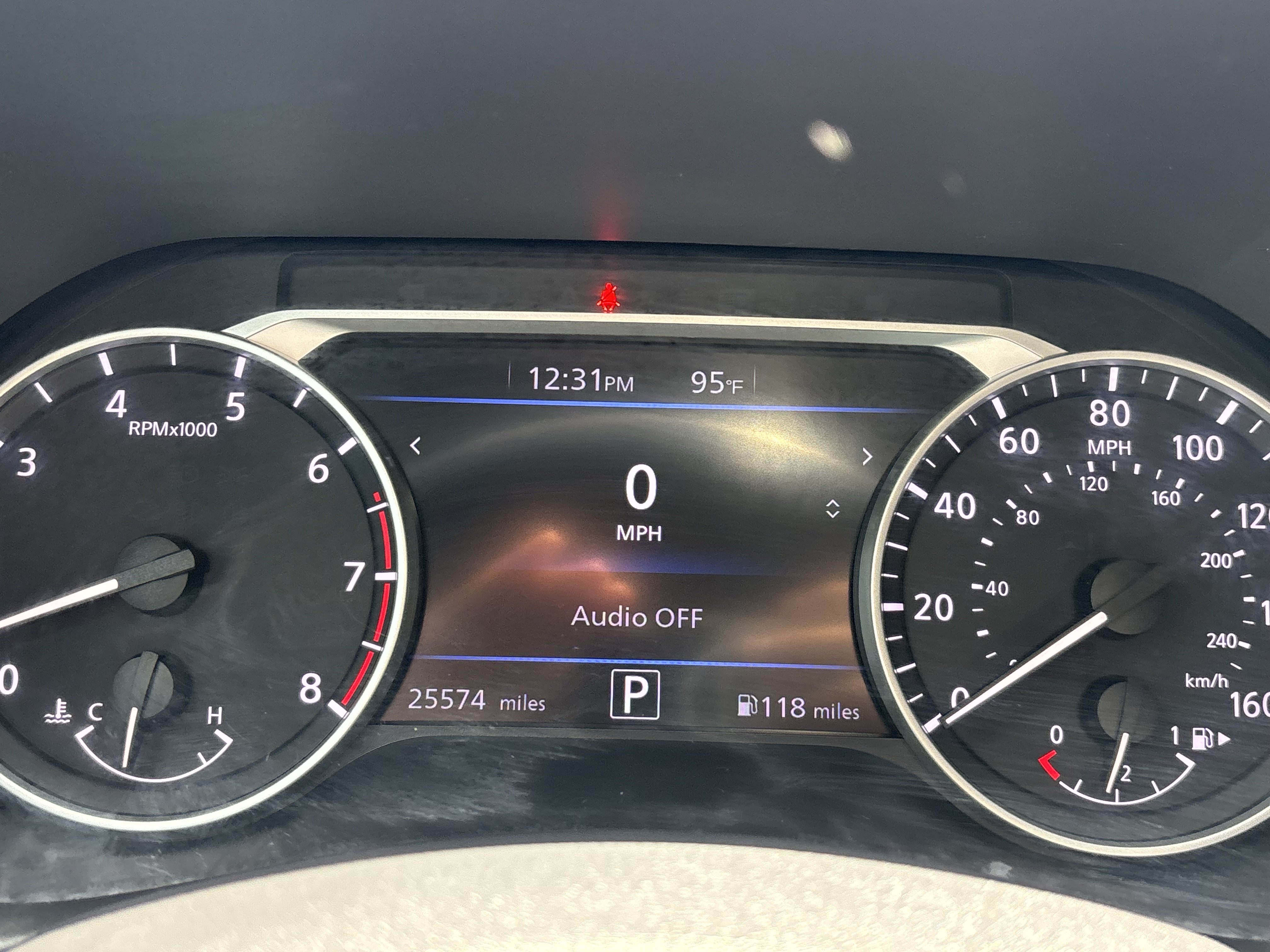 Used 2023 Nissan Sentra SR w/ Midnight Edition Package FWD image 31
