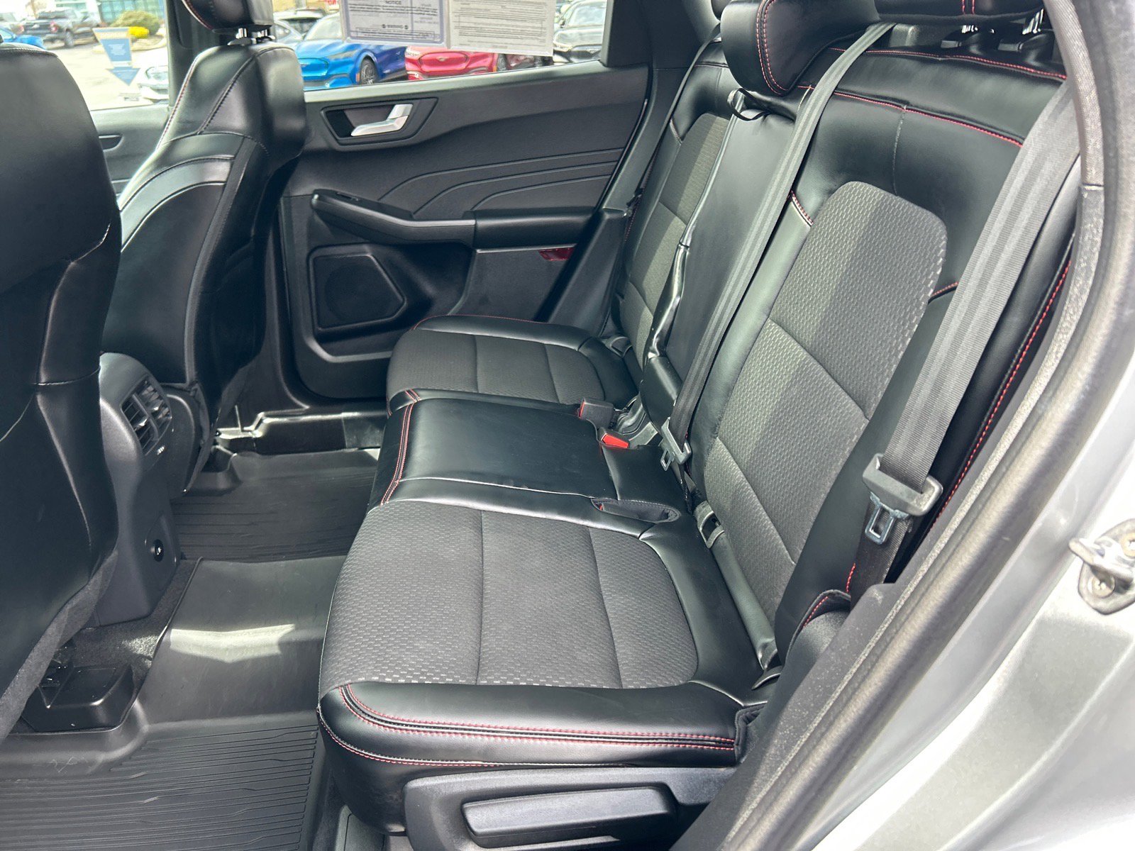 Certified 2024 Ford Escape ST-Line Select w/ Tech Pack #2 image 9