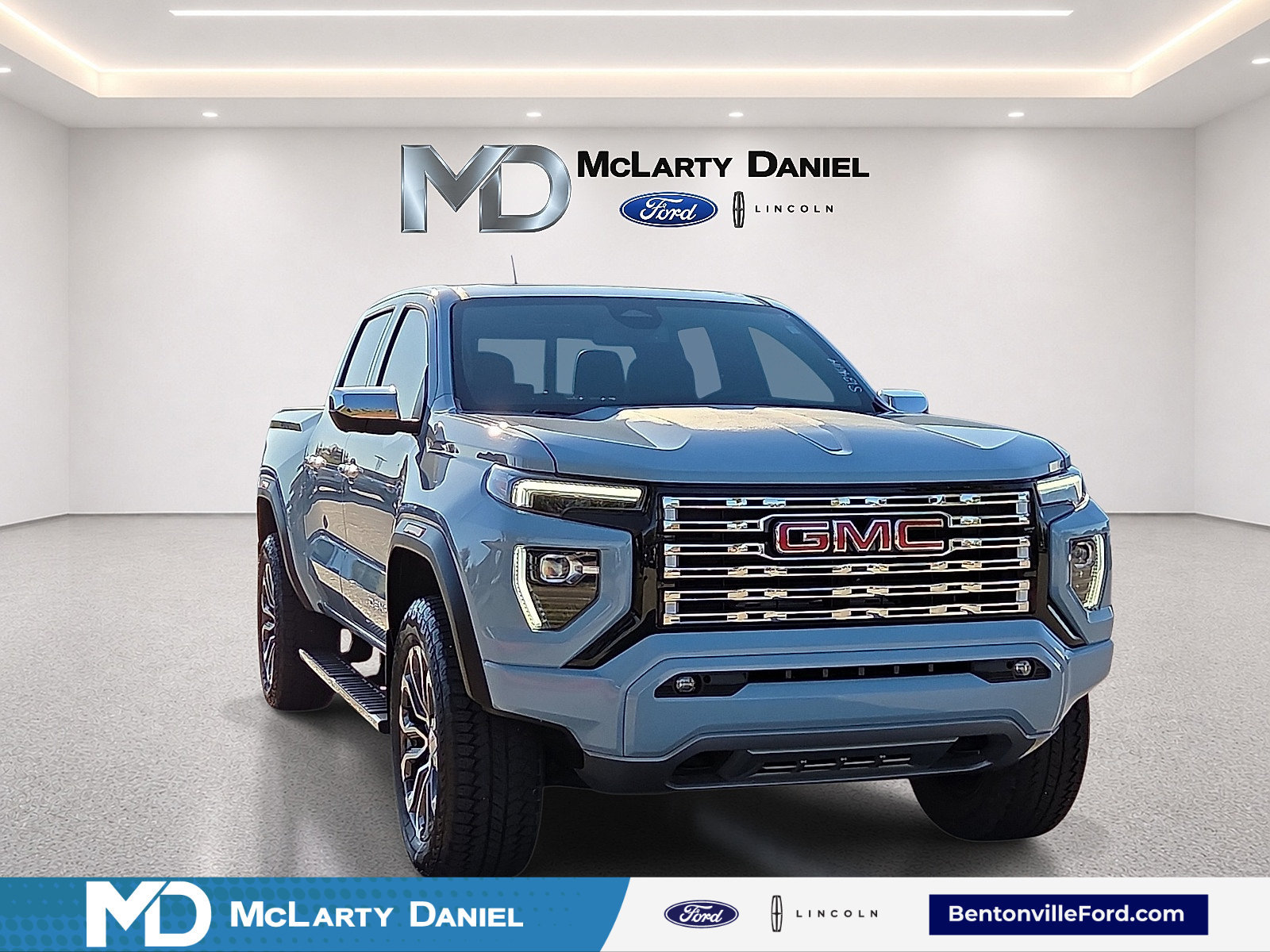 Used 2025 GMC Canyon Denali