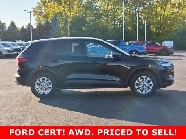 Certified 2025 Ford Escape Active AWD/4WD image 4