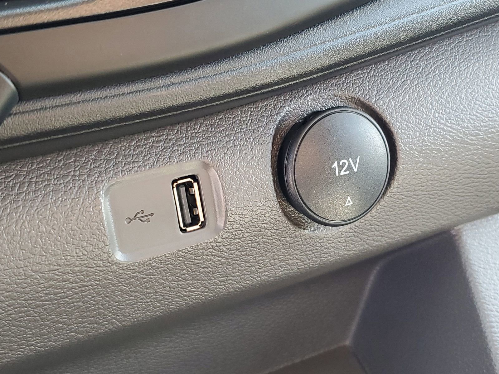 Certified 2024 Ford Transit 350 Low Roof w/ Load Area Protection Package image 23