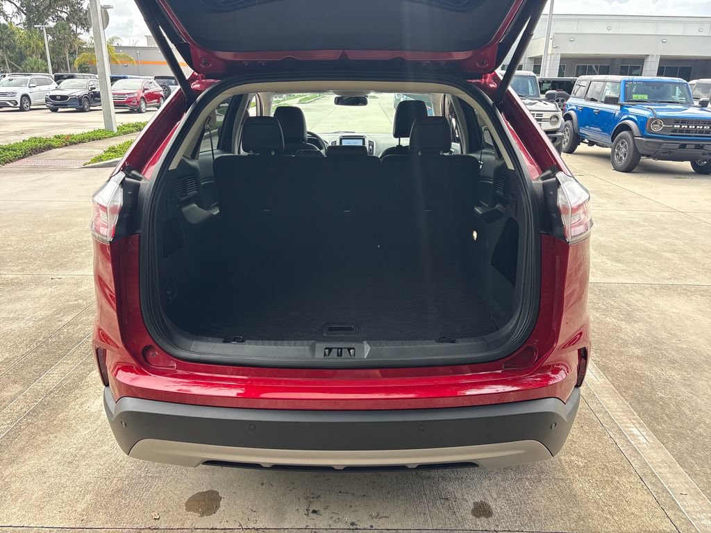 Certified 2024 Ford Edge SEL w/ Convenience Package AWD/4WD image 30