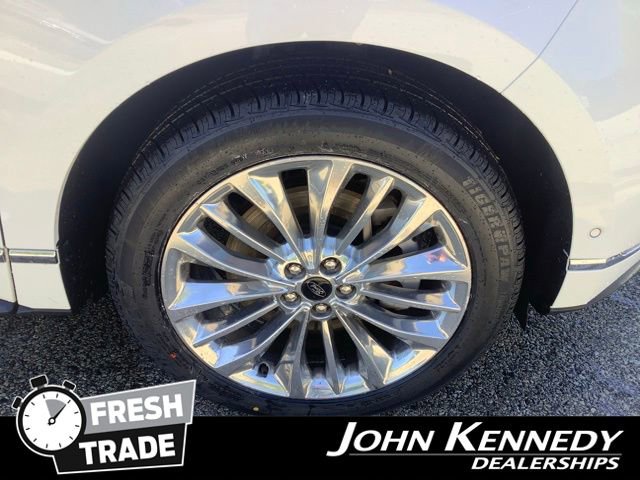 Certified 2022 Ford Edge Titanium w/ Equipment Group 301A AWD/4WD image 36