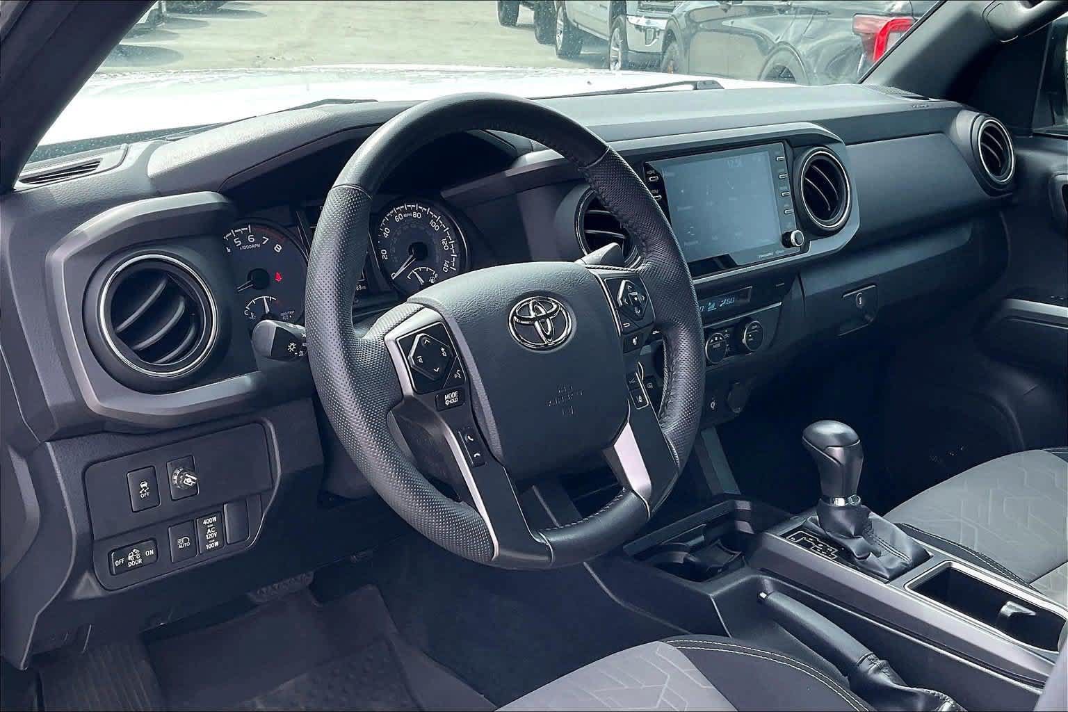 Used 2023 Toyota Tacoma TRD Off-Road w/ Technology Package AWD/4WD image 2