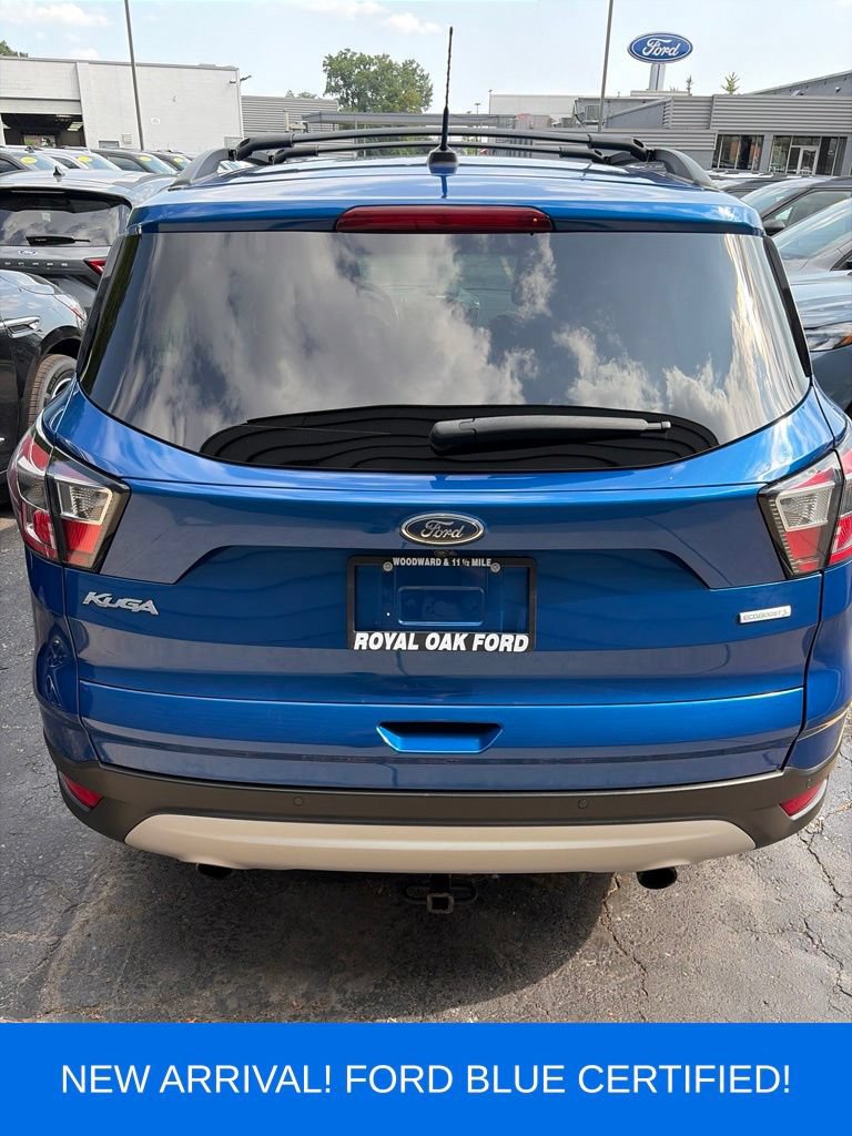 Certified 2017 Ford Escape SE w/ SE Leather Comfort Package FWD image 3