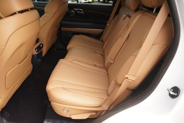 Used 2022 Genesis GV80 2.5T w/ Prestige Package 05 RWD image 13