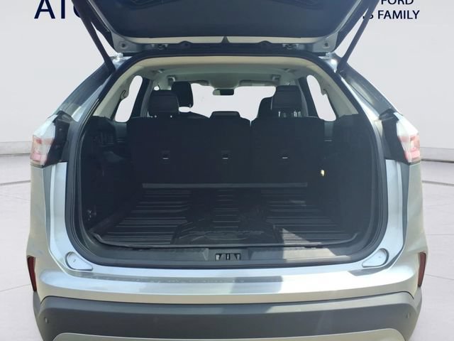 Certified 2023 Ford Edge Titanium w/ Equipment Group 301A AWD/4WD image 8