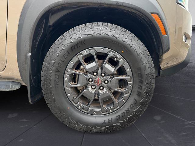 Used 2023 Nissan Frontier PRO-4X w/ Pro-4X Premium Package AWD/4WD image 14