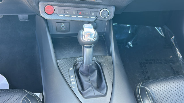Certified 2026 Ford Mustang Premium RWD image 20