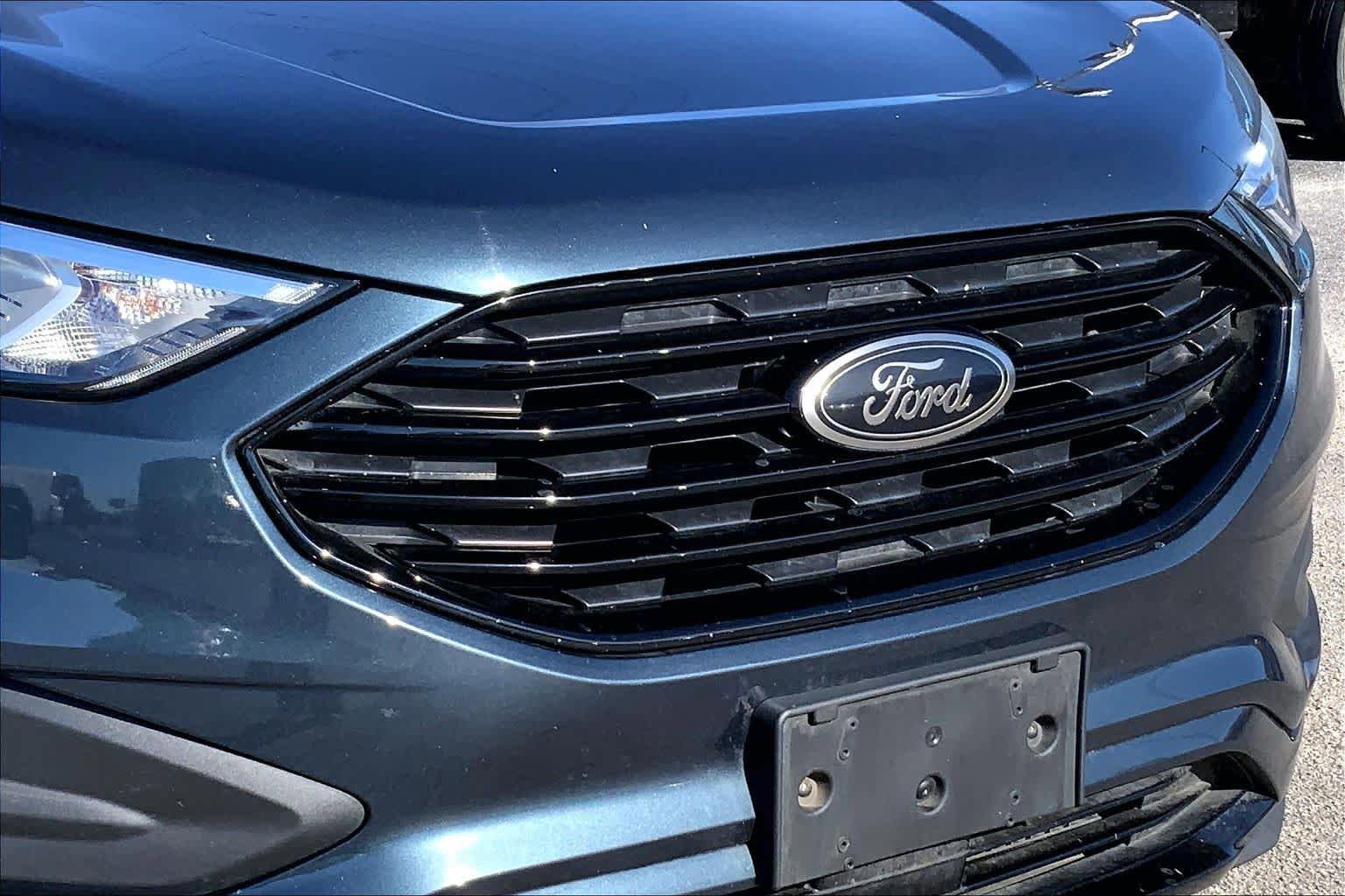 Certified 2024 Ford Edge SE w/ Black Appearance Package AWD/4WD image 26