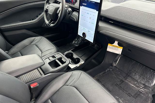 Certified 2025 Ford Mustang Mach-E Premium AWD/4WD image 17