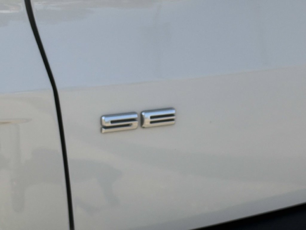 Certified 2022 Ford Escape SE FWD image 9