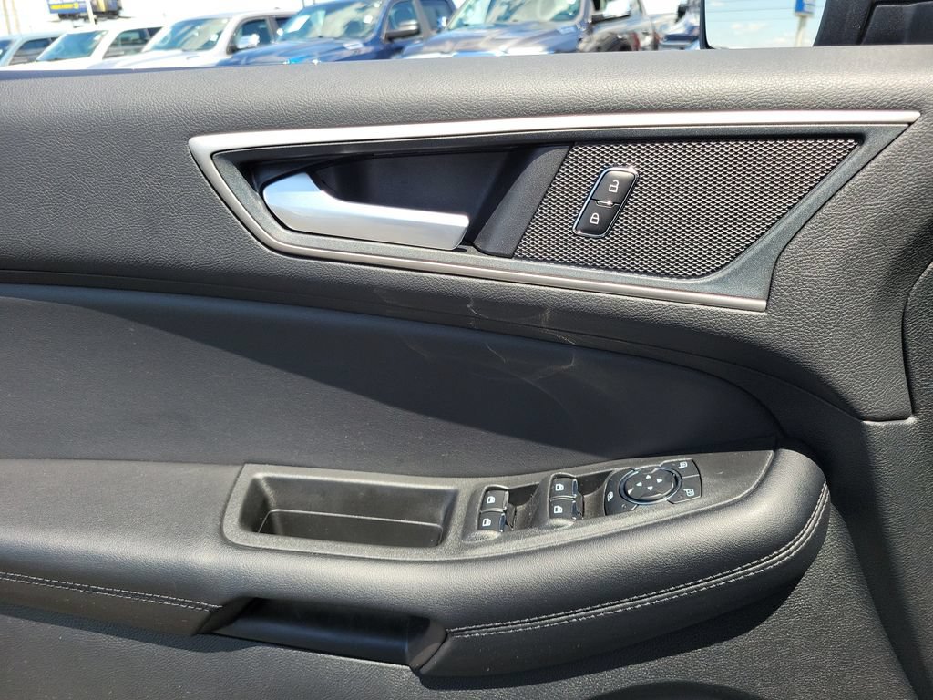 Certified 2024 Ford Edge SEL w/ Convenience Package AWD/4WD image 20