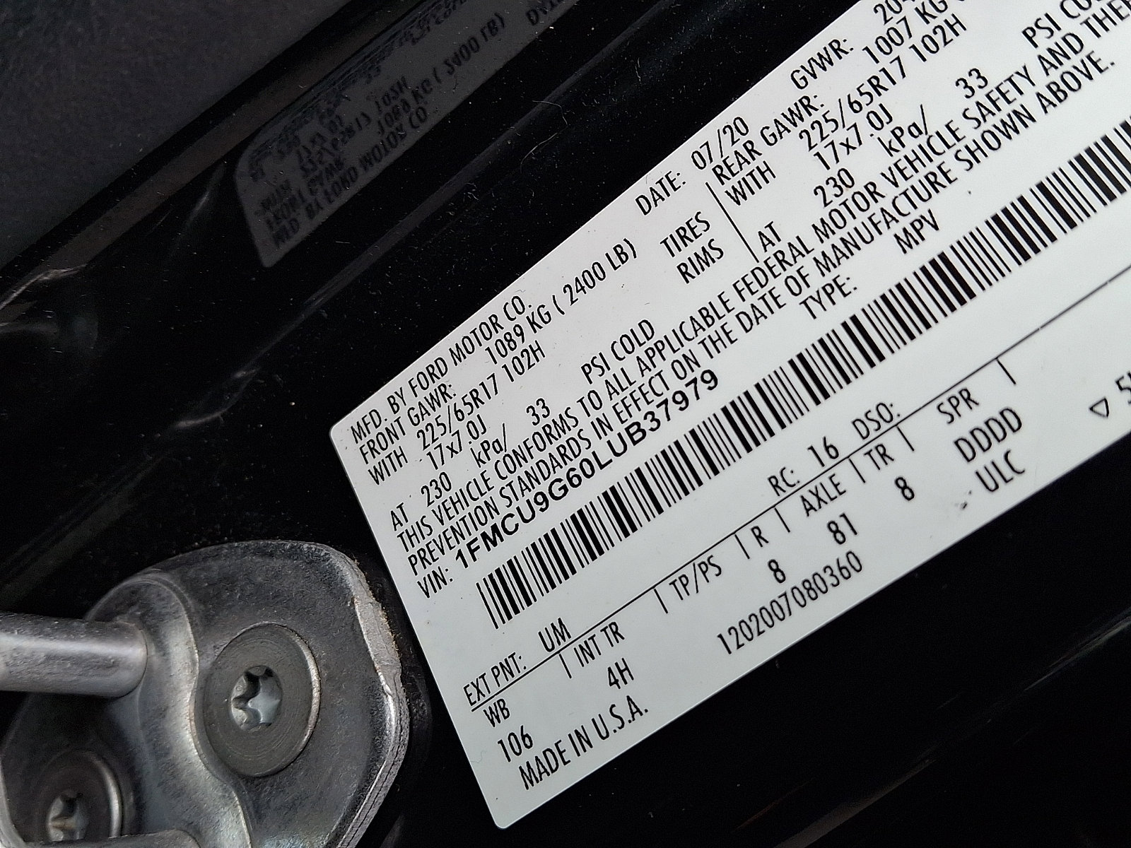 Certified 2020 Ford Escape SE image 27