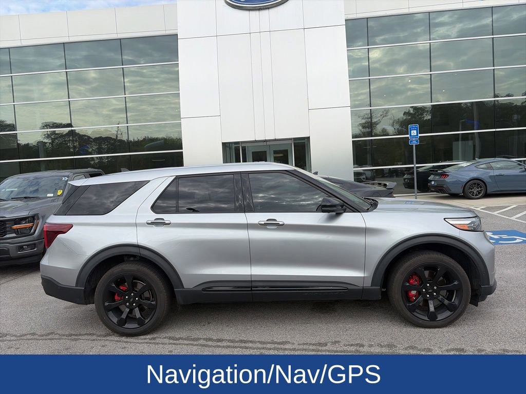 Certified 2021 Ford Explorer ST w/ Equipment Group 401A AWD/4WD image 4