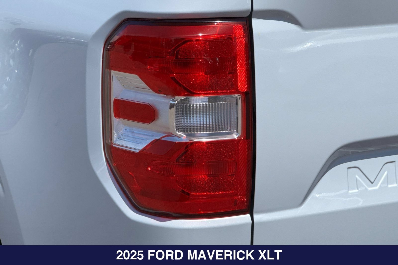 Certified 2025 Ford Maverick XLT w/ Equipment Group 302A AWD/4WD image 28