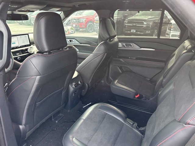 Certified 2025 Ford Explorer ST AWD/4WD image 21
