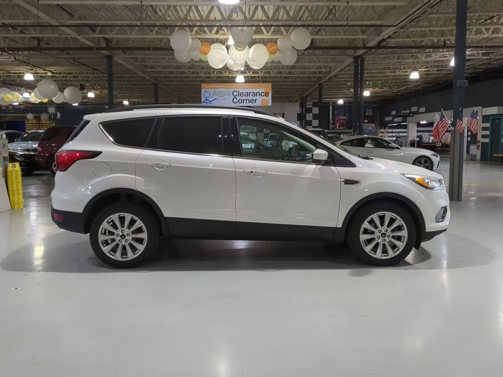 Certified 2019 Ford Escape SEL image 8
