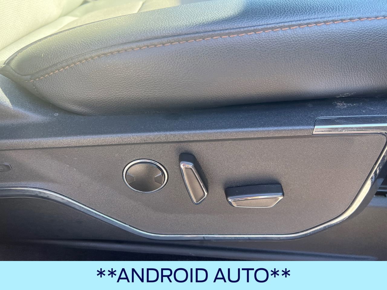 Certified 2023 Ford F150 Lightning Lariat w/ Equipment Group 511A High image 20