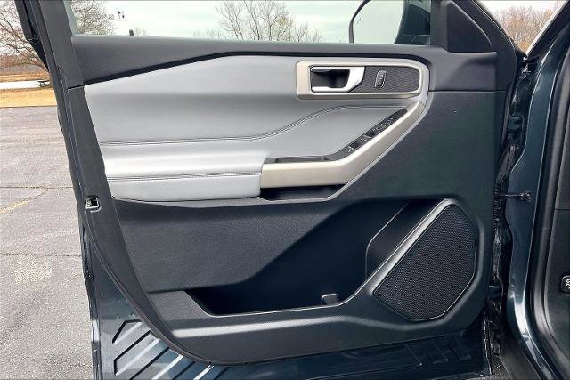 Certified 2023 Ford Explorer XLT w/ Equipment Group 202A image 19