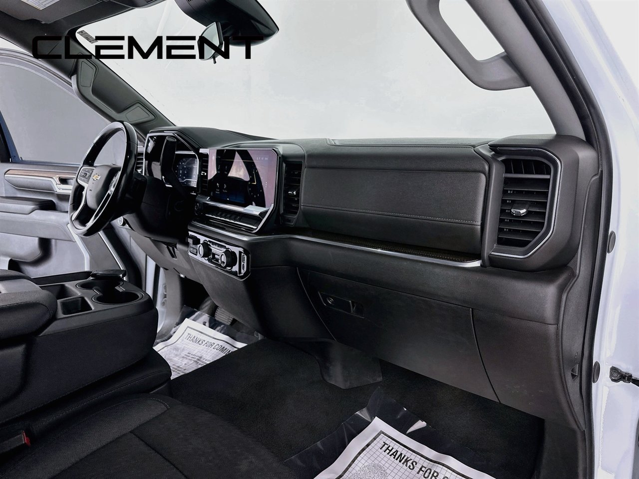Used 2024 Chevrolet Silverado 3500 LT AWD/4WD image 32