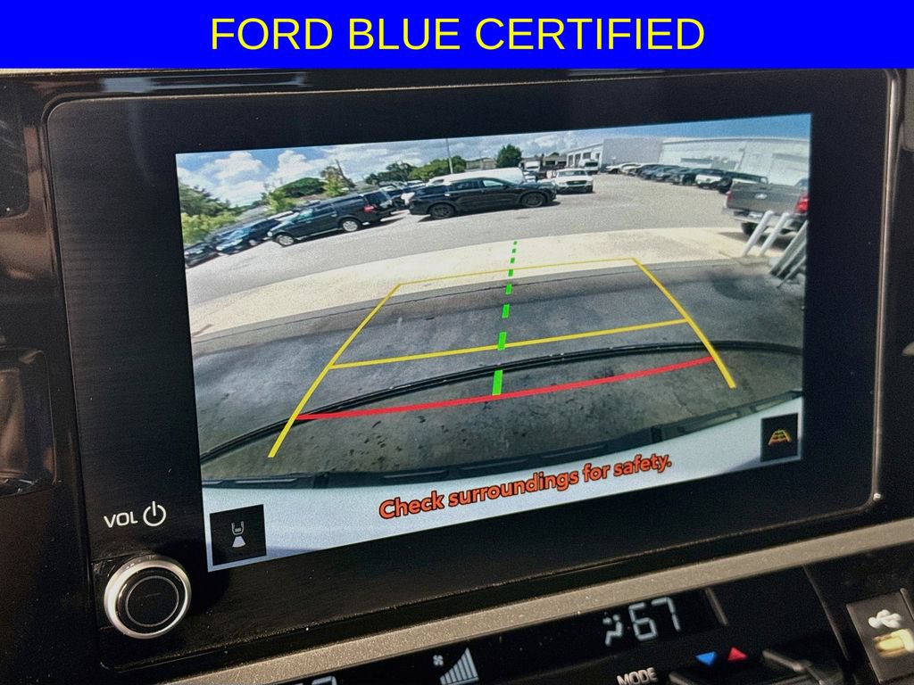 Used 2025 Toyota Tundra SR5 w/ SR5 Premium Package AWD/4WD image 17