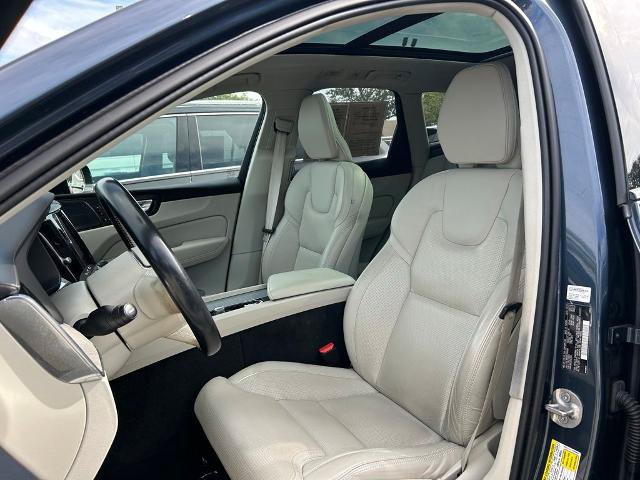 Used 2023 Volvo XC60 B5 Ultimate w/ Climate Package AWD/4WD image 20