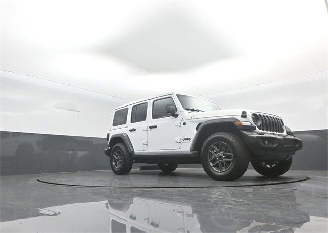 Used 2024 Jeep Wrangler Sport S image 32