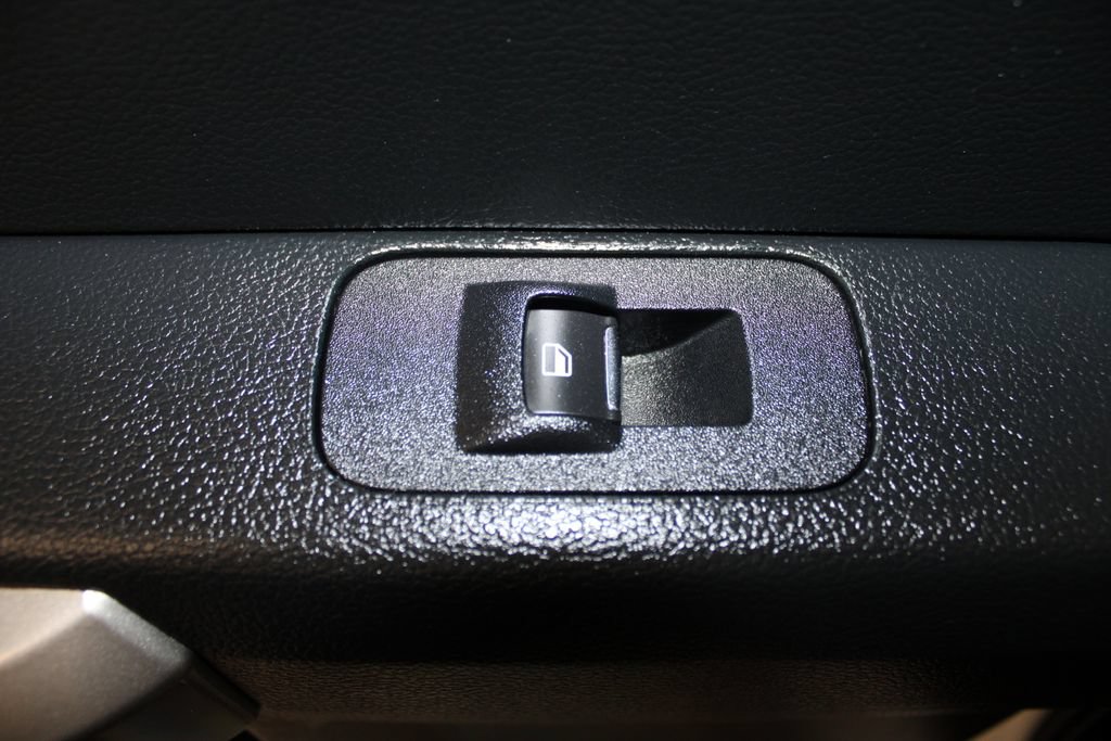 Certified 2020 Ford F150 Lariat AWD/4WD image 42