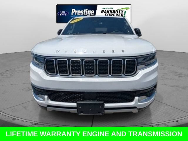 Used 2024 Jeep Wagoneer L Series II w/ Flexible Seating Group RWD image 10