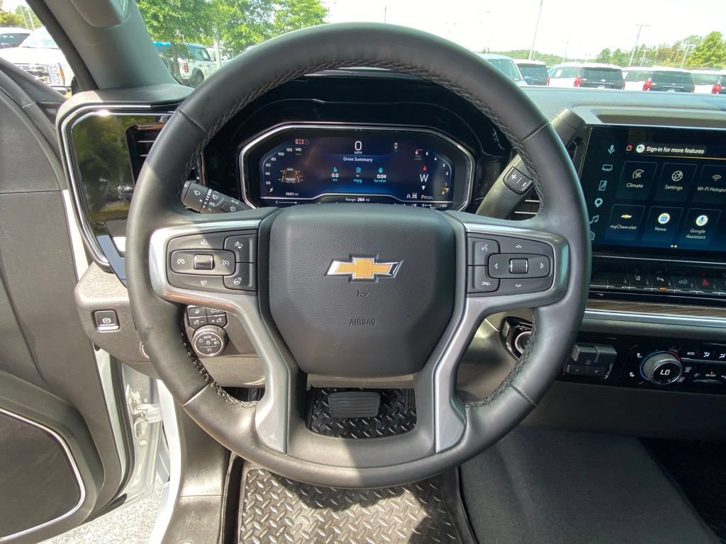 Used 2025 Chevrolet Silverado 2500 LT w/ All Star Edition AWD/4WD image 13