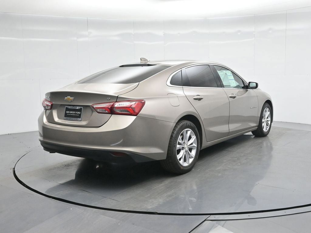 Used 2022 Chevrolet Malibu LT image 14