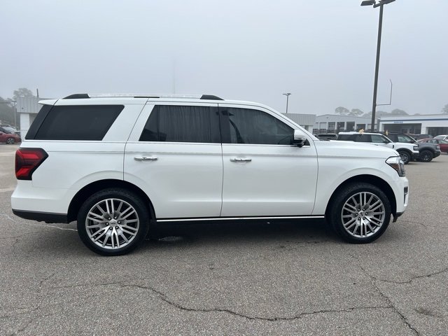 Certified 2022 Ford Expedition Limited image 8