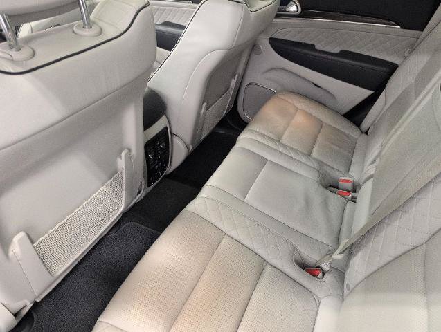 Used 2020 Jeep Grand Cherokee Summit AWD/4WD image 22