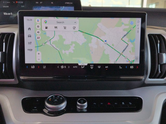 Certified 2025 Ford Expedition Active AWD/4WD image 24