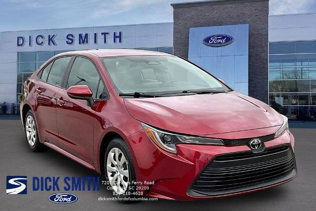 Used 2025 Toyota Corolla LE FWD image 3