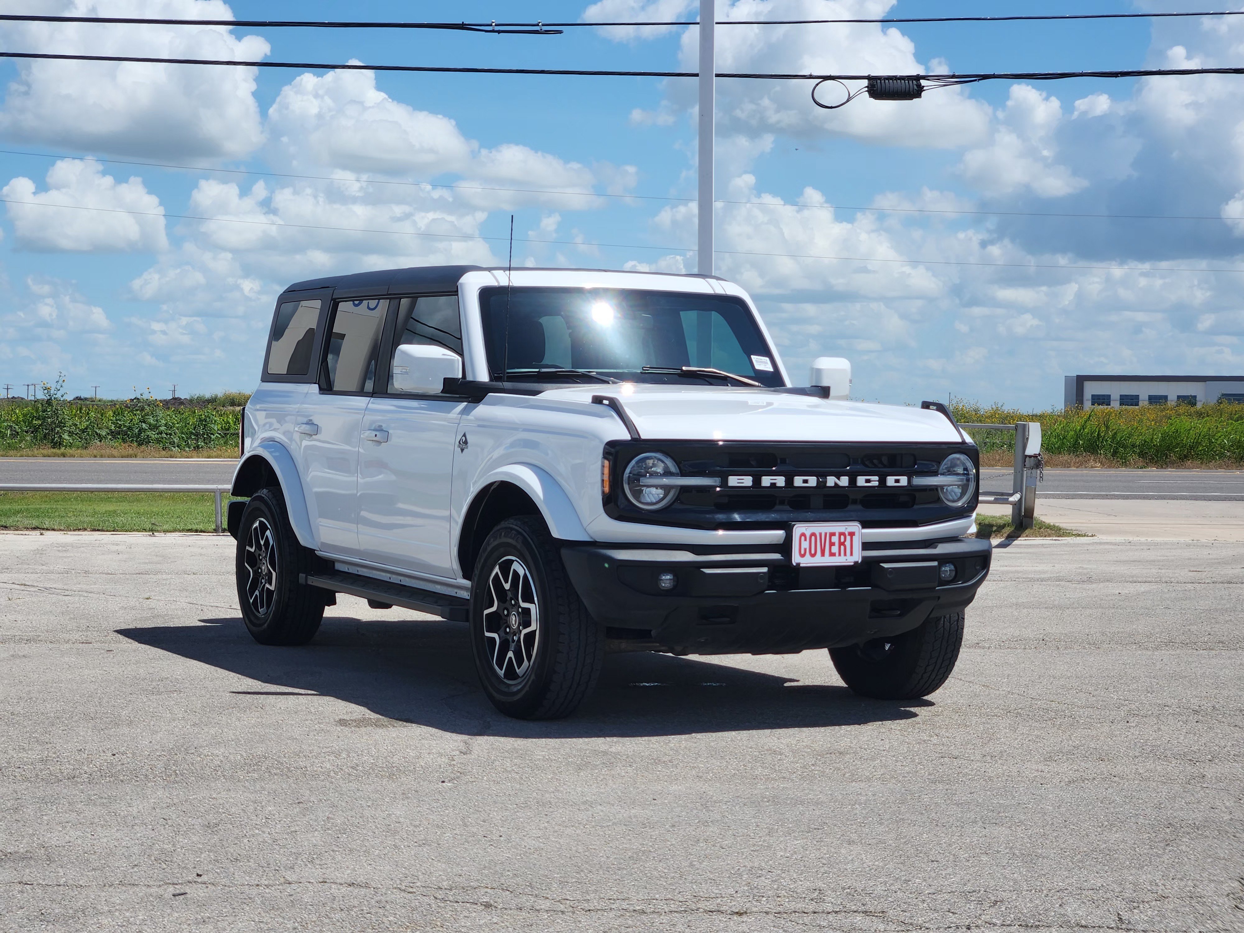 Certified 2024 Ford Bronco Outer Banks AWD/4WD image 3