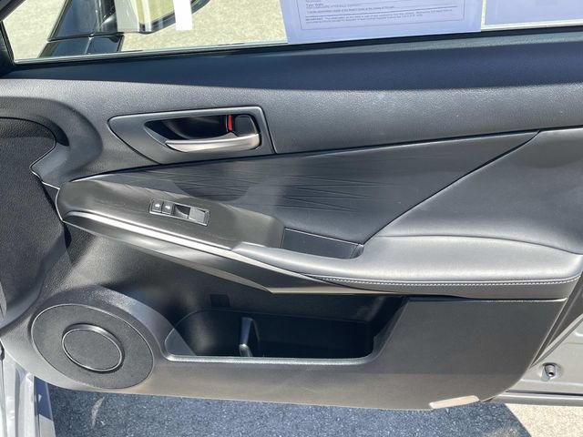 Used 2023 Lexus IS 300 w/ Premium Package RWD image 33