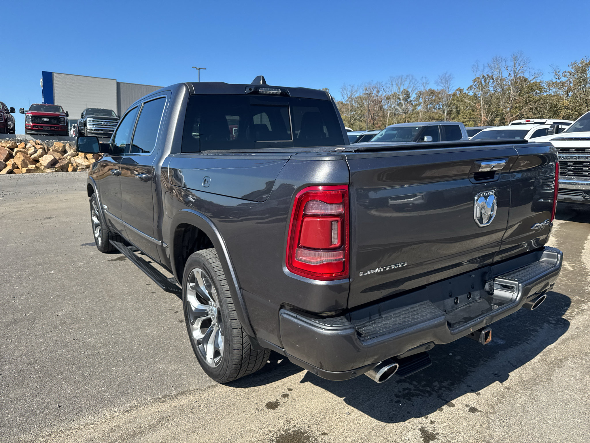 Used 2021 RAM 1500 Limited AWD/4WD image 9