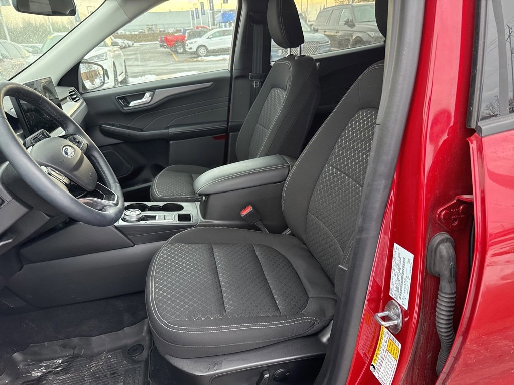 Certified 2023 Ford Escape Active w/ Tech Pack #2 image 8