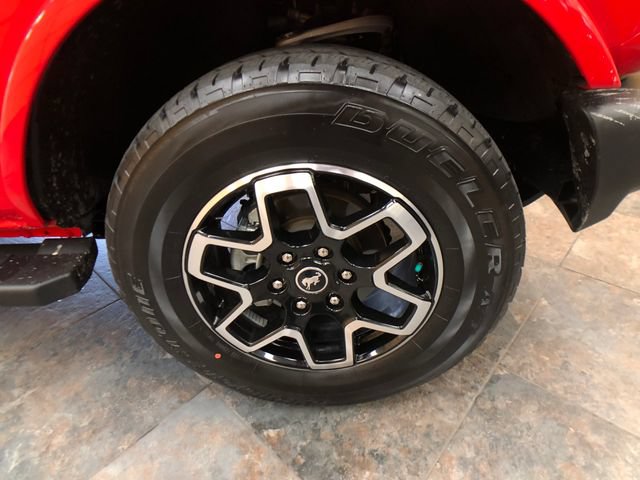 Certified 2024 Ford Bronco Outer Banks AWD/4WD image 9