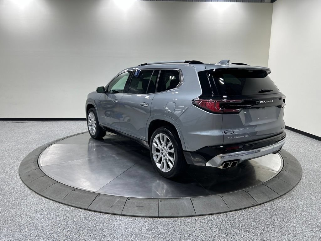 Used 2024 GMC Acadia Denali w/ Super Cruise Package AWD/4WD image 9