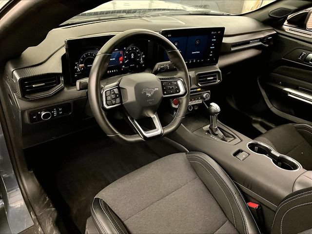 Certified 2025 Ford Mustang Coupe RWD image 12
